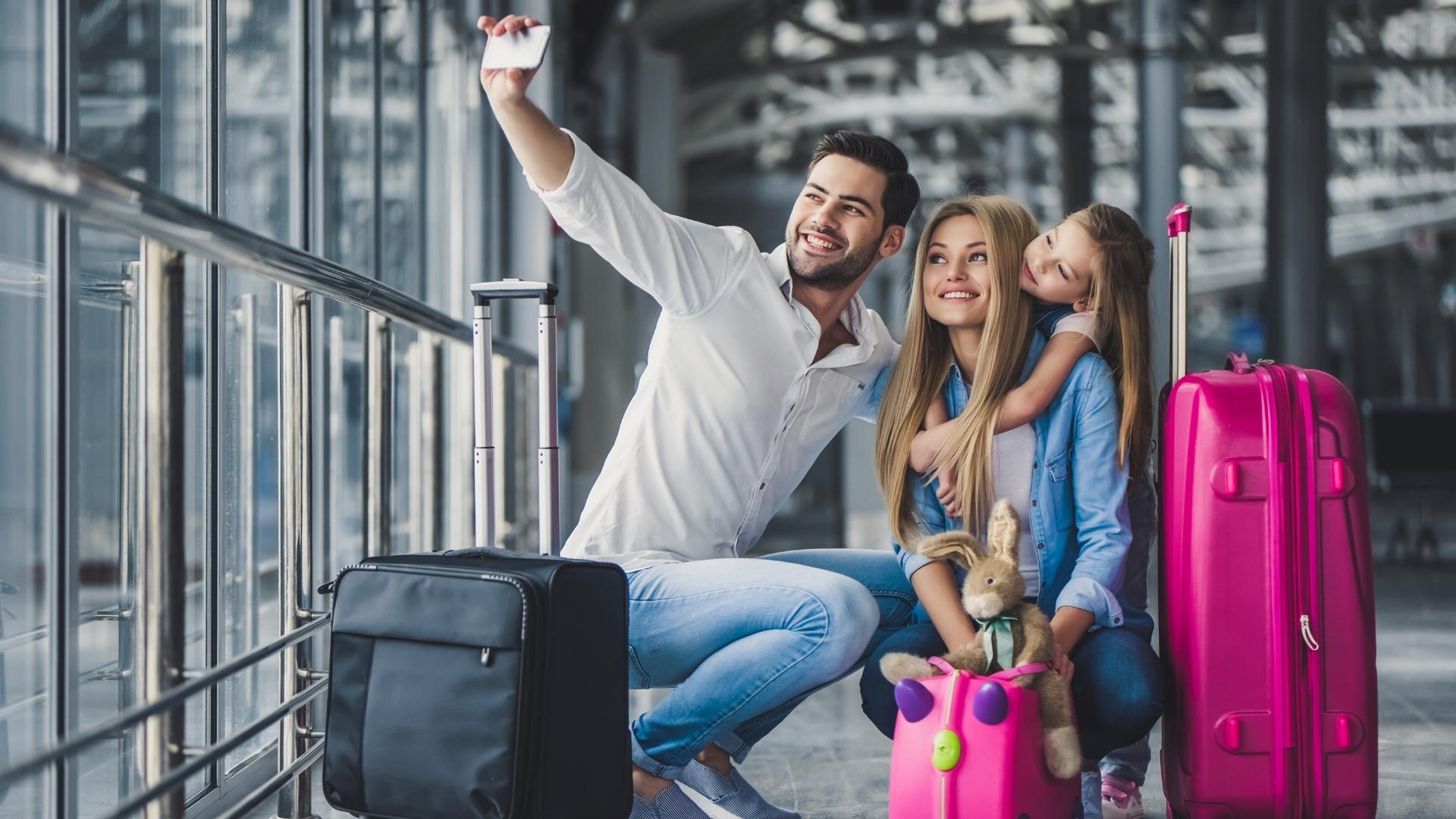 How to Pack for Family Vacations: Best Packing Tips